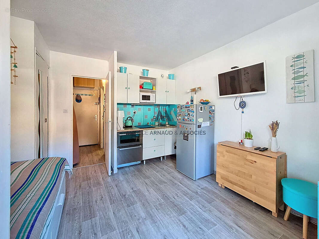Appartement à SAINT-CYR-SUR-MER