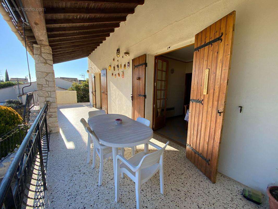Maison à GRANS