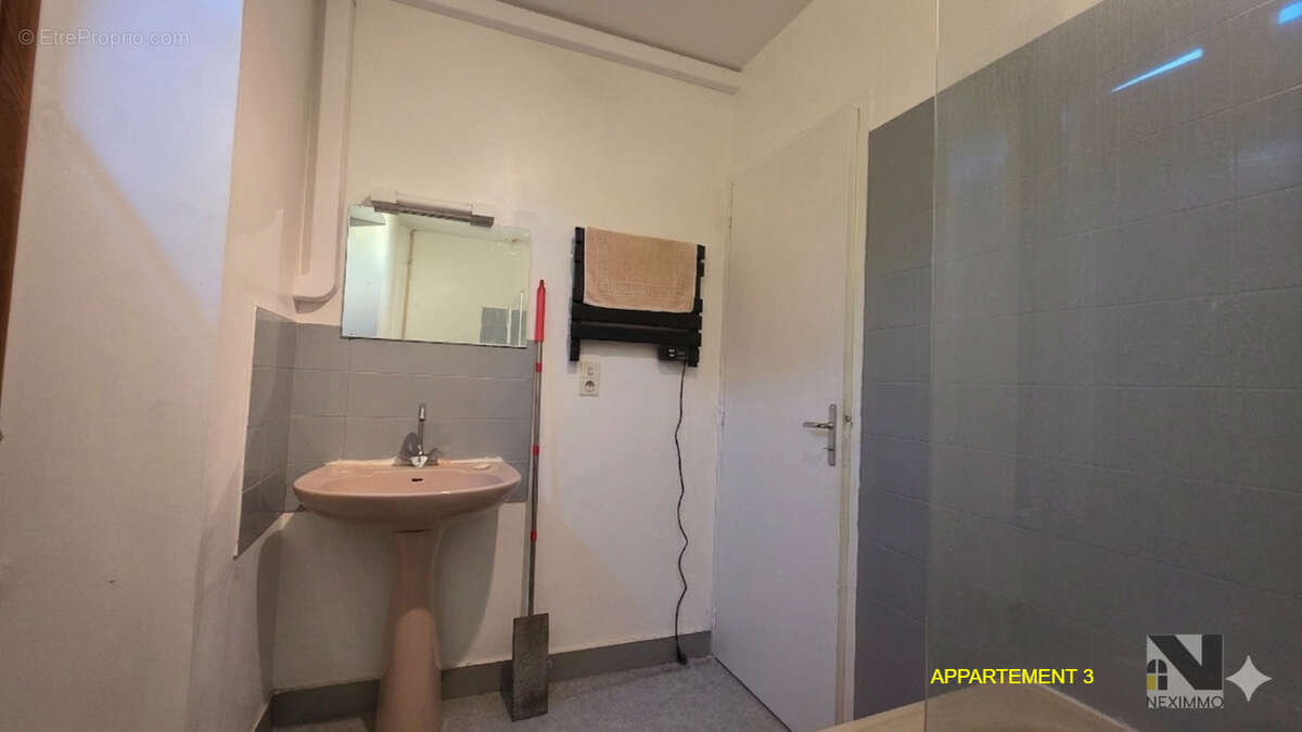 n°5 - Appartement à SAINT-YRIEIX-LA-PERCHE