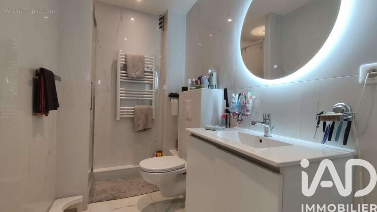 Photo 9 - Appartement à MARSEILLE-13E