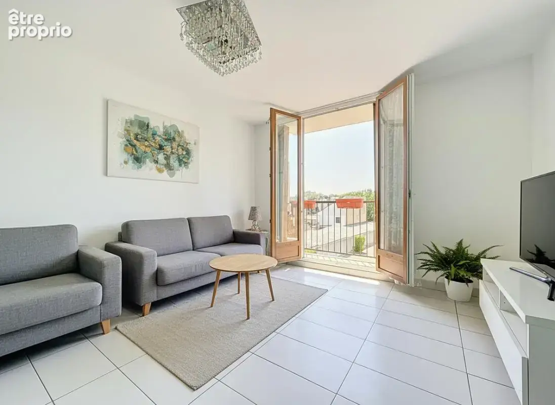 Grand appartement familial 70 m²  avec parking et cave proche métro - photo 8