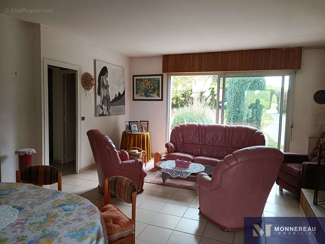 Maison à TOUVERAC