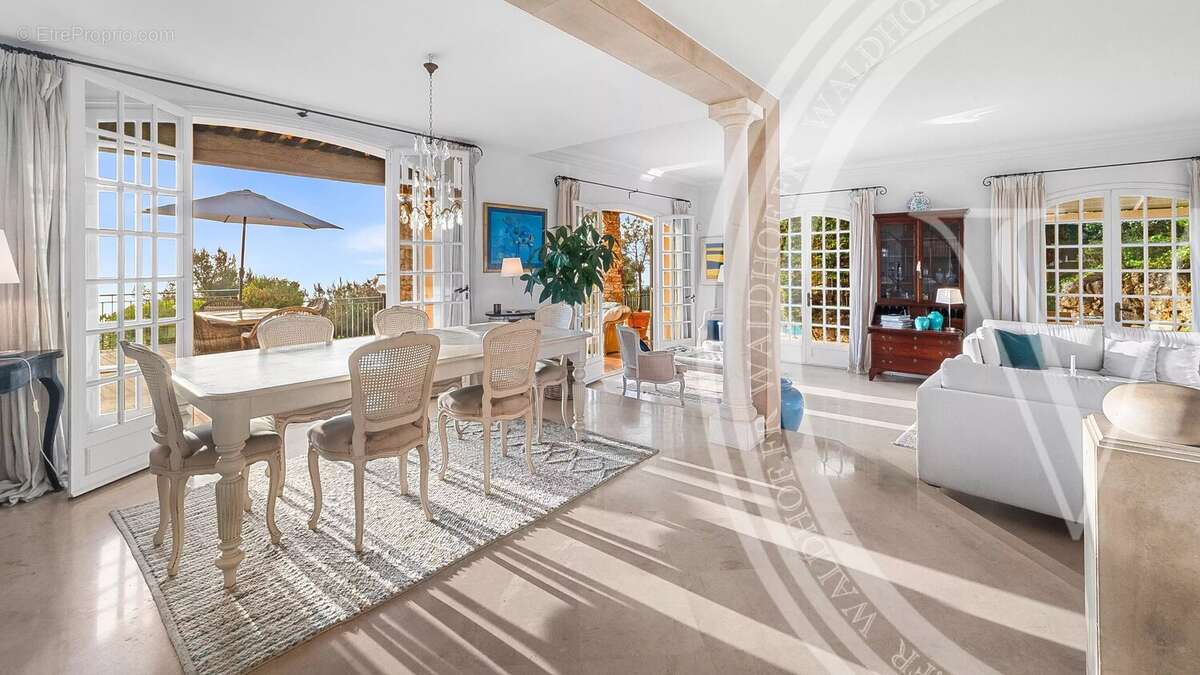 Maison à ROQUEBRUNE-CAP-MARTIN