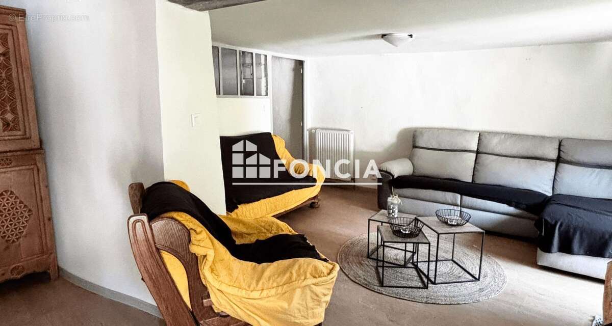 Maison à SAINT-CREPIN