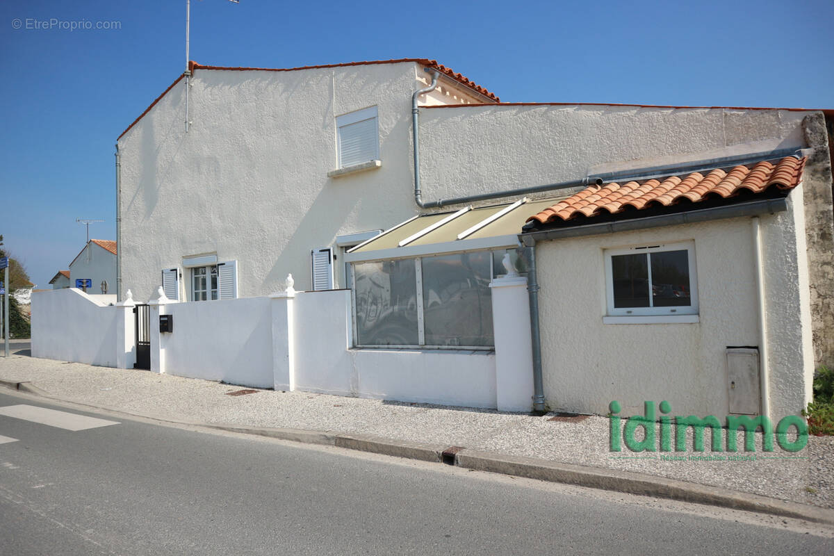 Maison à LA JARRIE