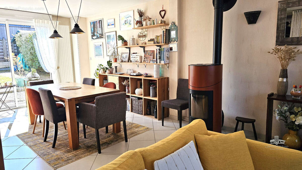 Maison à LA CHAPELLE-SUR-ERDRE