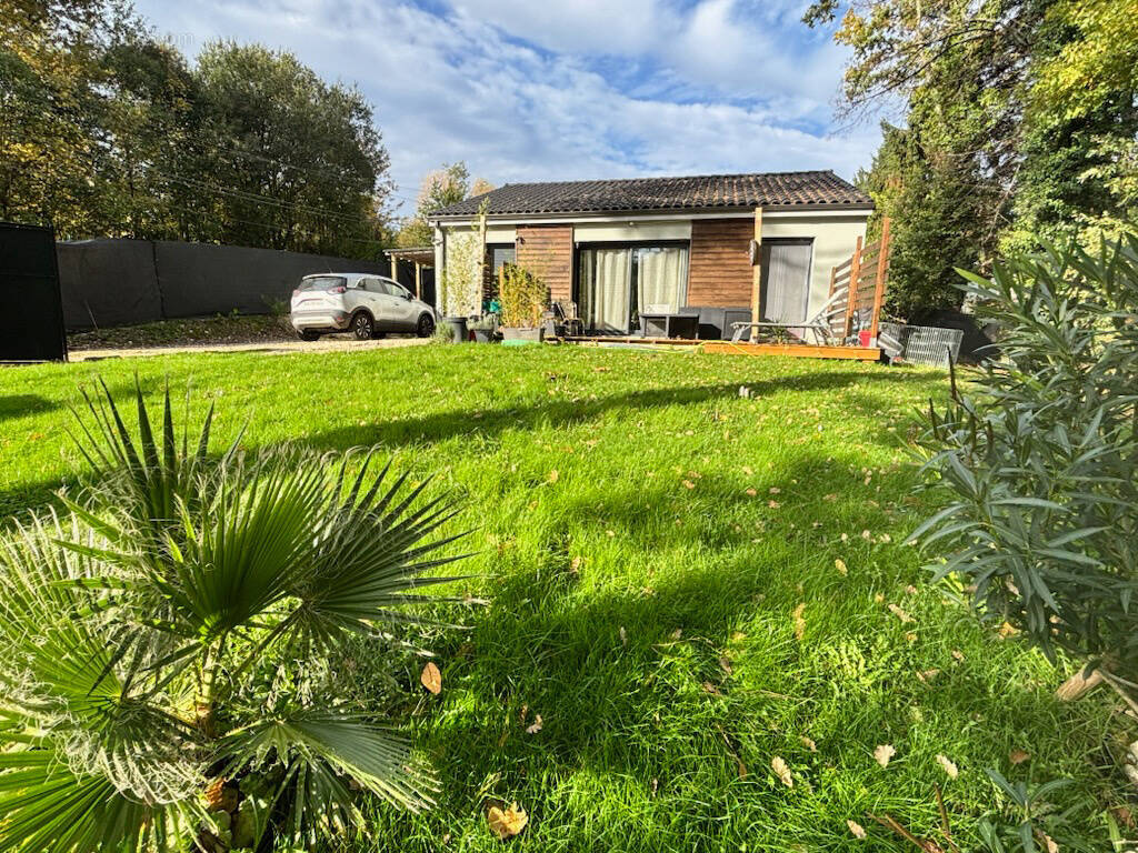 Maison à COULOUNIEIX-CHAMIERS