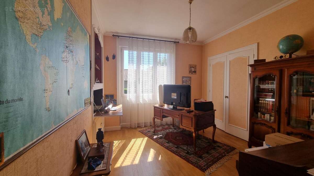 Maison à FONTAINES-SUR-SAONE