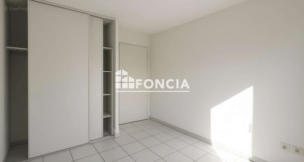 Appartement à MONTRICHARD