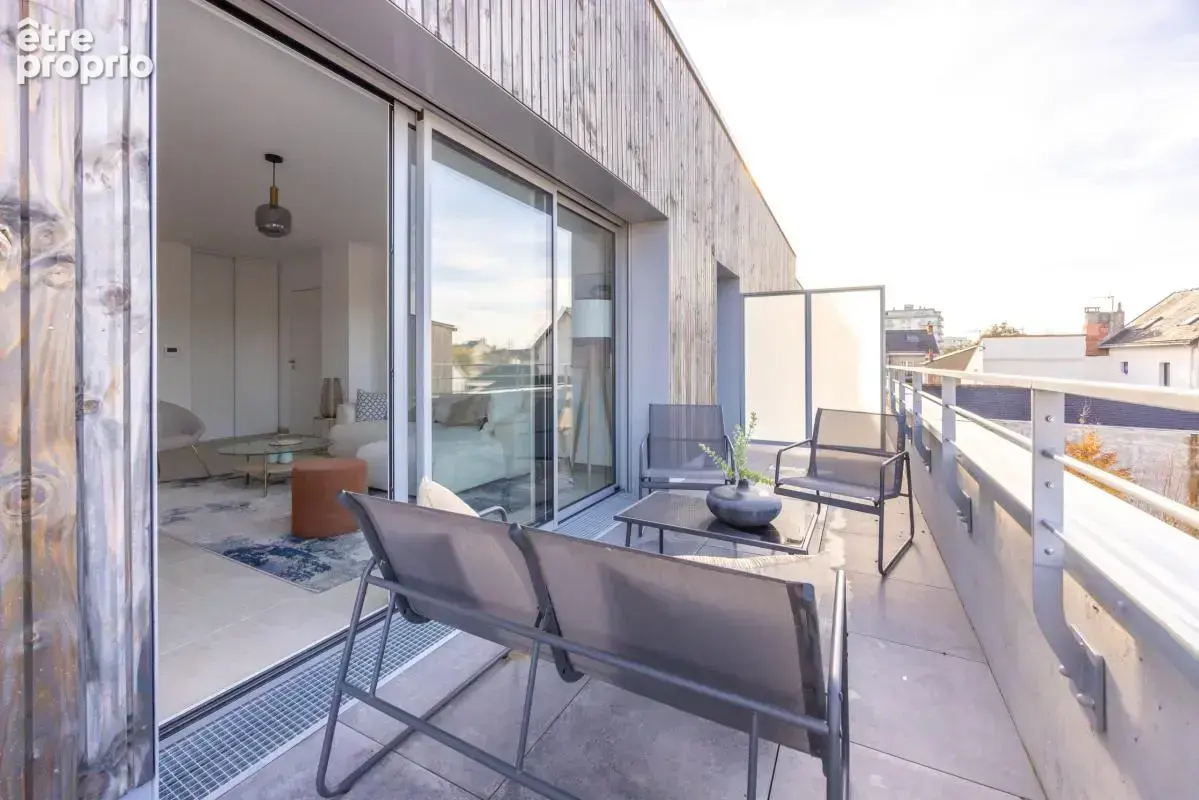 Appartement T4 avec terrasse - photo 2