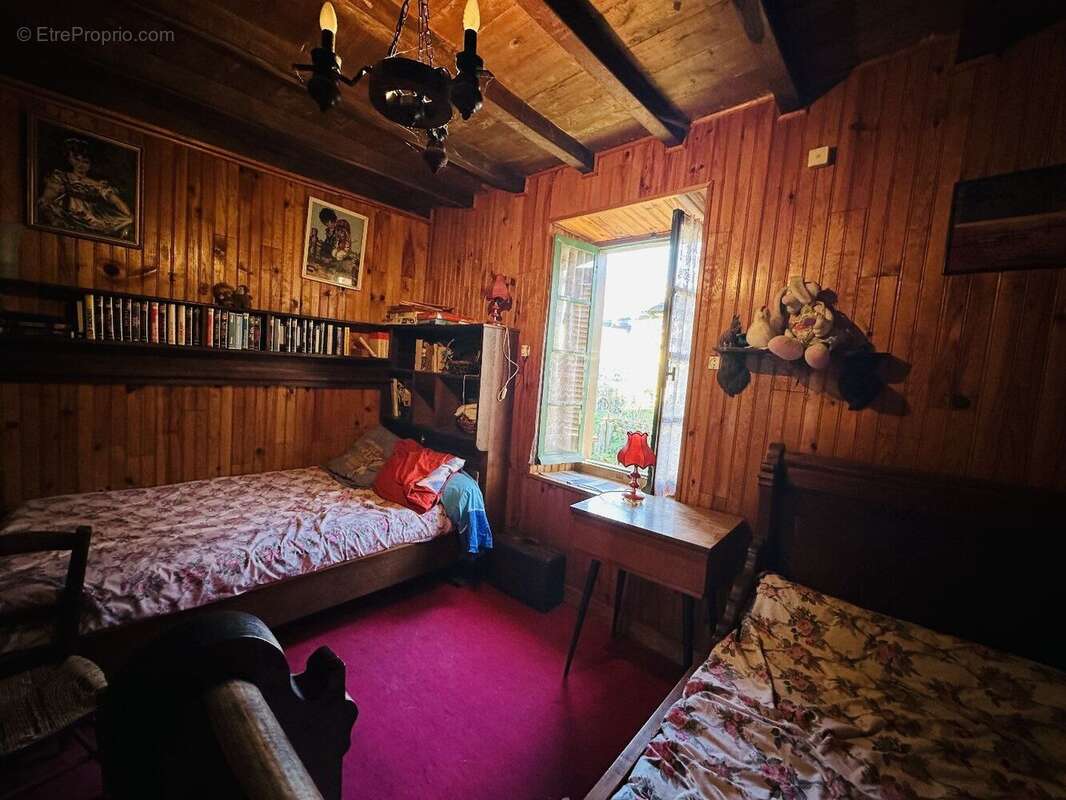 Maison de village avec Dépendances  09800 Villeneuve - photo 16