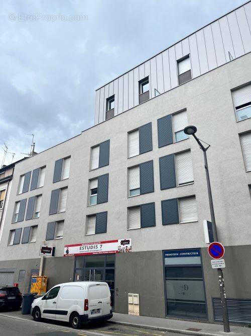 Appartement à LYON-7E