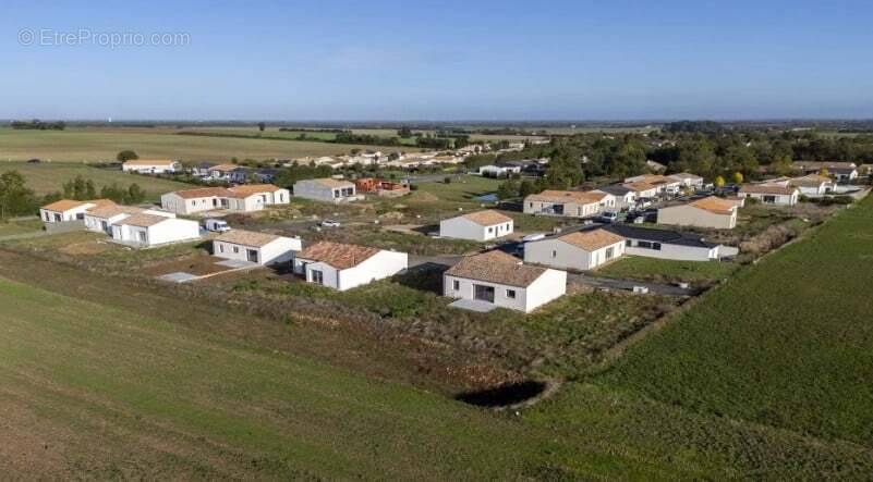 Terrain à LA ROCHELLE