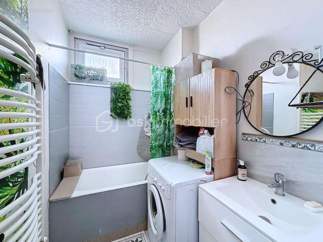 Appartement à ECHIROLLES