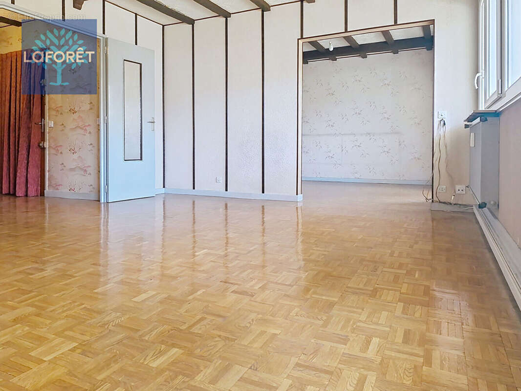 Appartement à OULLINS