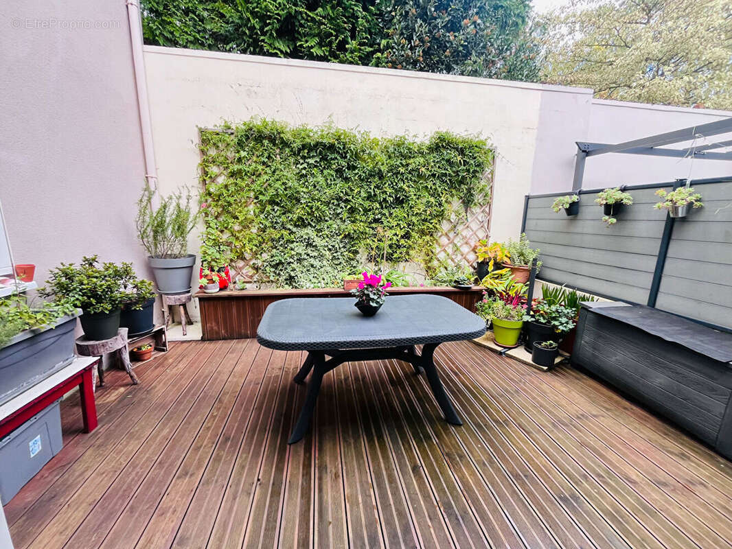 Appartement à LA GOUESNIERE