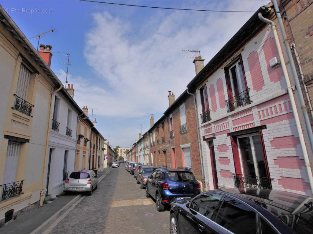 Maison à SAINT-DENIS