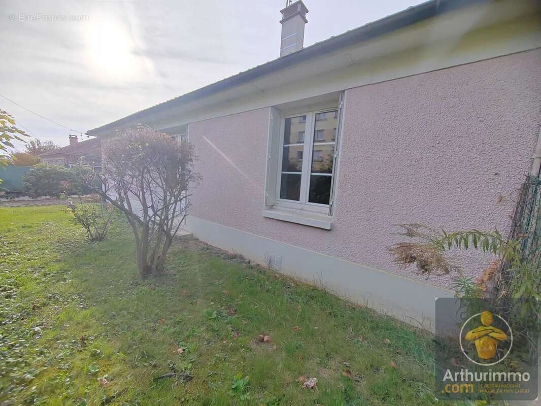 Maison à CHELLES