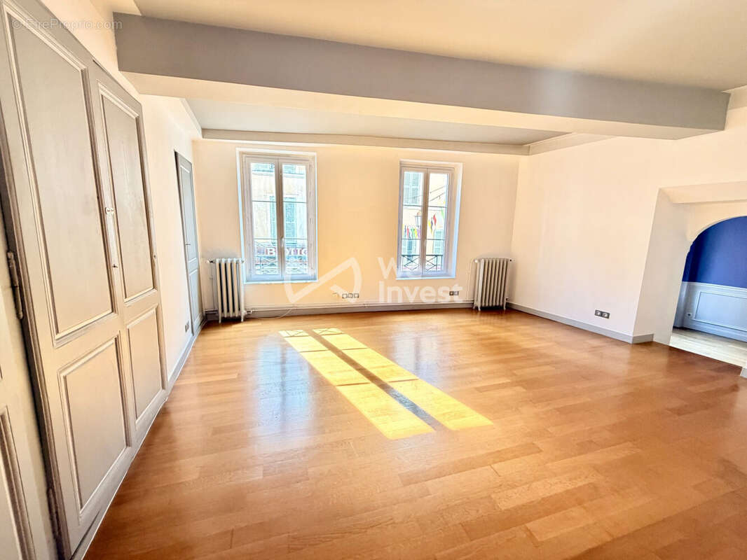 Appartement à COULOMMIERS