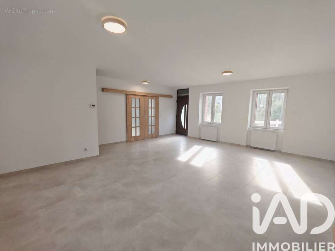 Photo 2 - Maison à LOYAT
