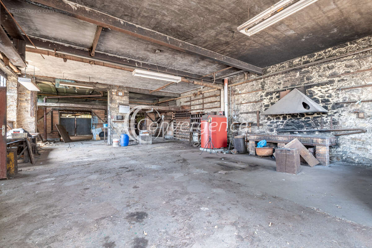 Maison de 150 m2 avec atelier de 185 m2 - photo 13
