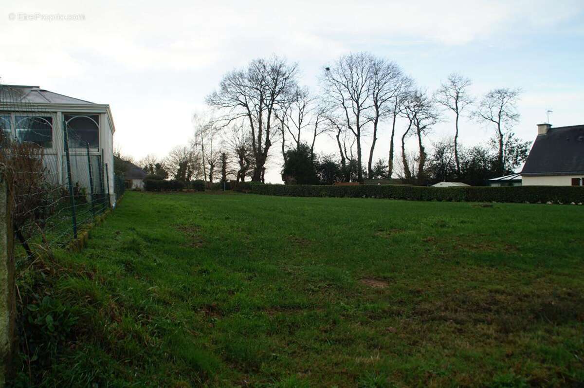 Terrain à PLOERMEL