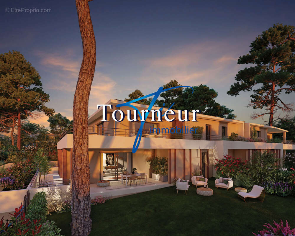 Appartement à SANARY-SUR-MER