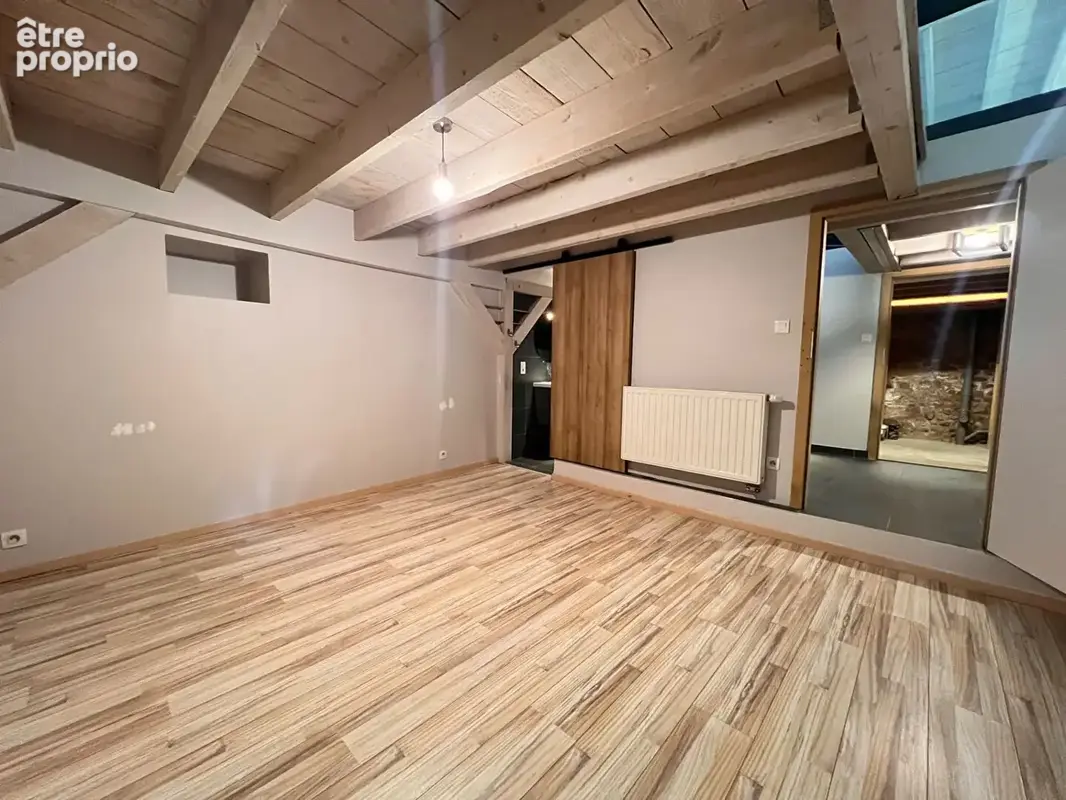 Pour INVESTISSEURS - Maison de ville 5P - Au coeur des Remparts - photo 5