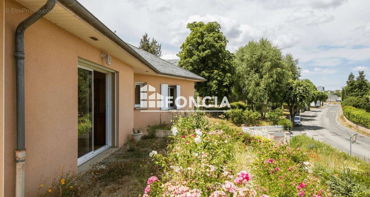 Ceignac, maison de plain-pied 95m2 avec cellier/cave et grand garage - photo 2
