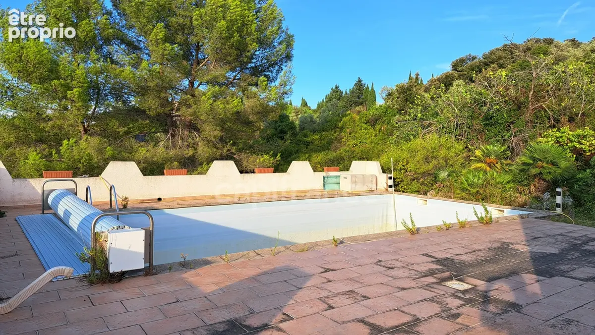 "Rare Gignac, emplacement unique vue panoramique exceptionnelle, Villa 6 pièces 148m2, terrain 2625m2" - photo 7