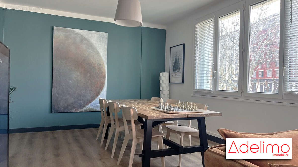 Appartement à NIMES