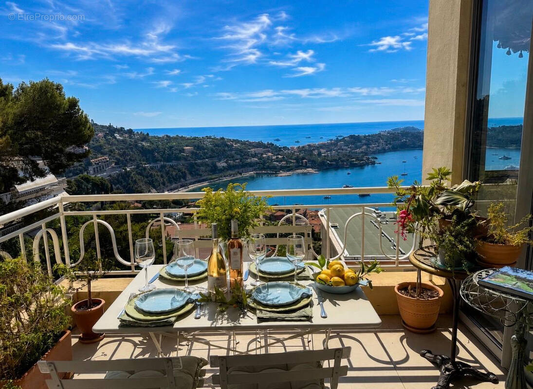 Appartement à VILLEFRANCHE-SUR-MER