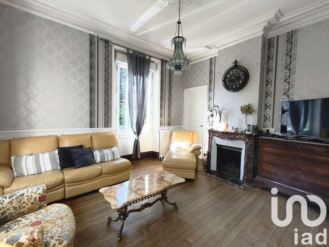 Photo 3 - Maison à MONTEREAU-FAULT-YONNE