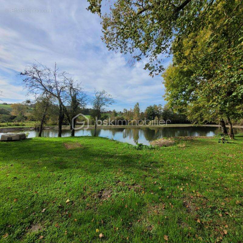 Propriété Villages du Lac de Paladru     470 000 € - photo 10