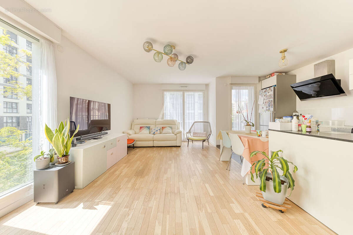 Appartement à SAINT-MAUR-DES-FOSSES