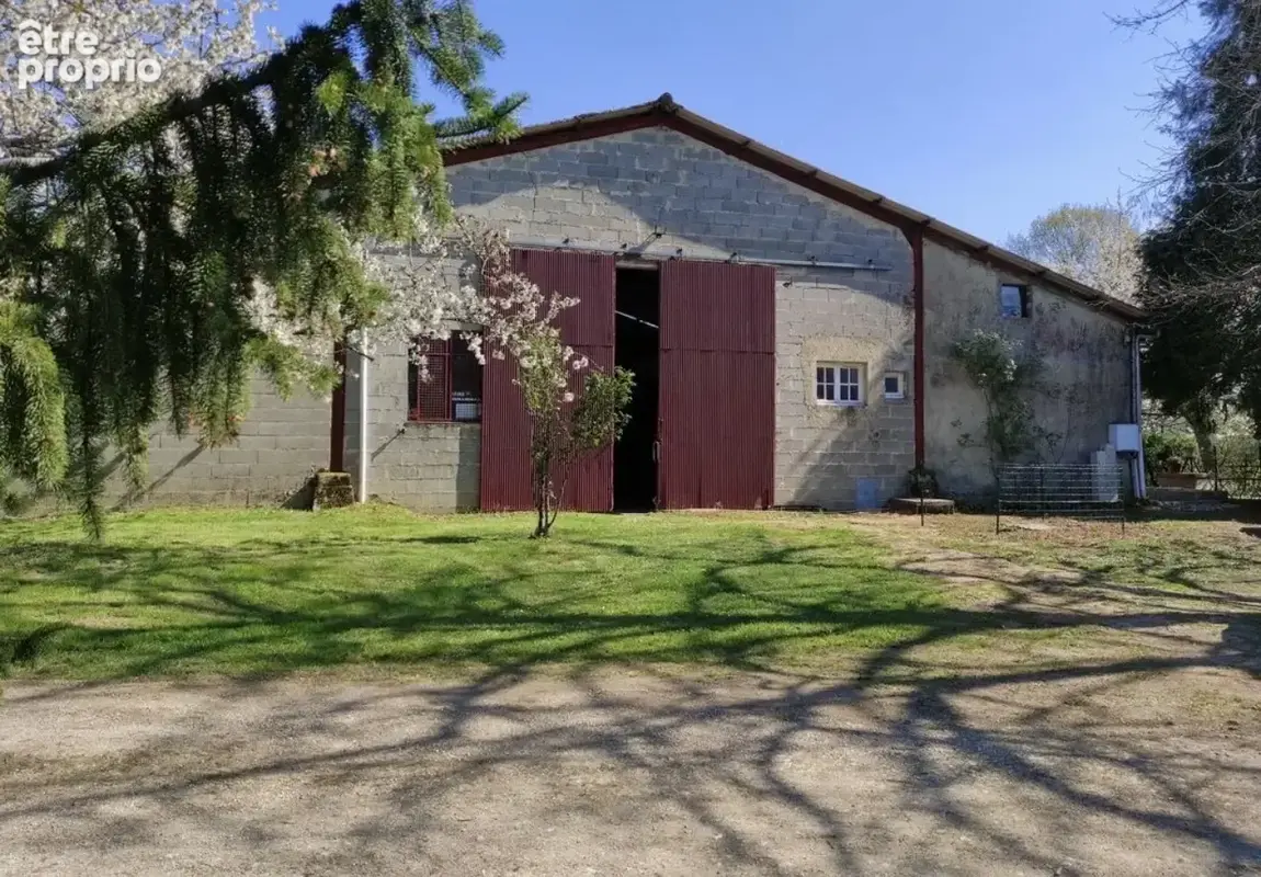 Le charme de la campagne aux portes de périgueux avec grand garage - photo 2