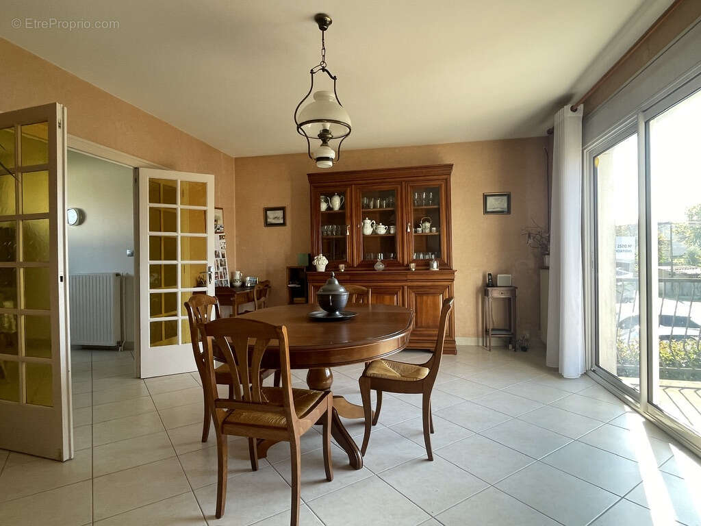 Maison à LES HERBIERS