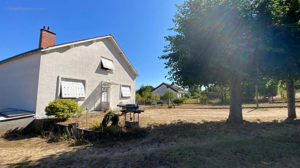Maison à SAINT-GEORGES-SUR-CHER