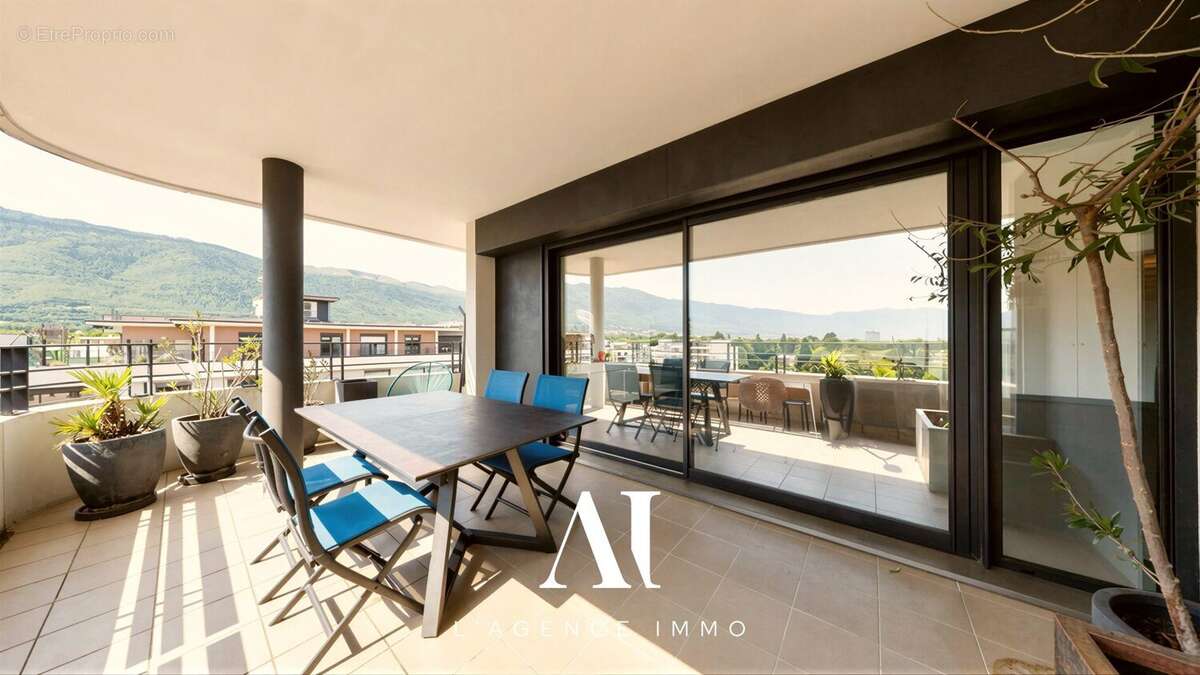 Appartement à SAINT-GENIS-POUILLY