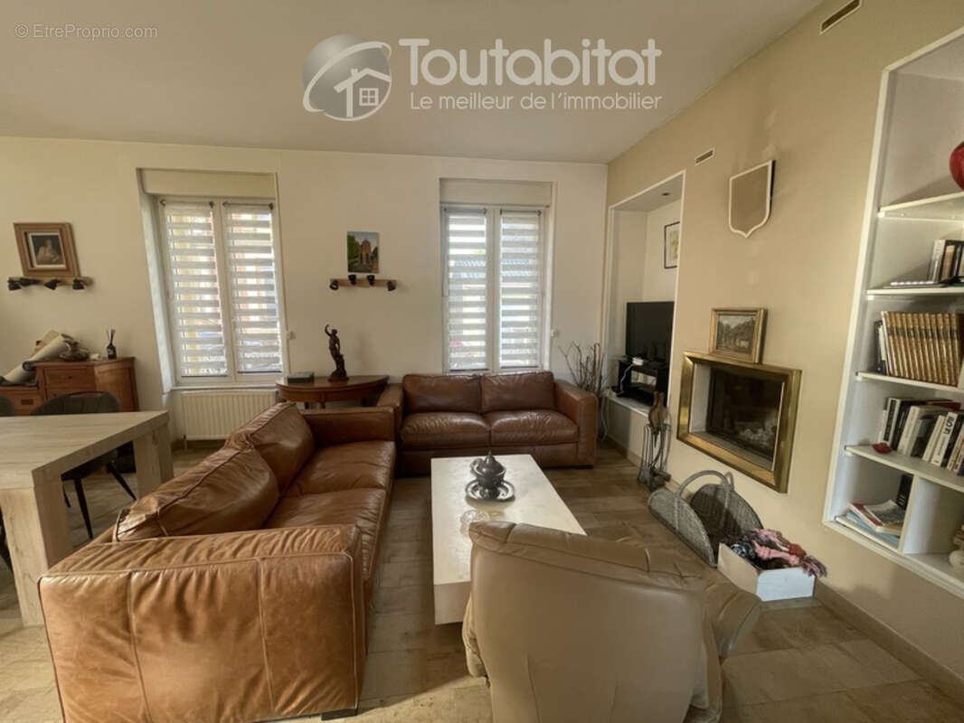 Maison à CHARLEVILLE-MEZIERES