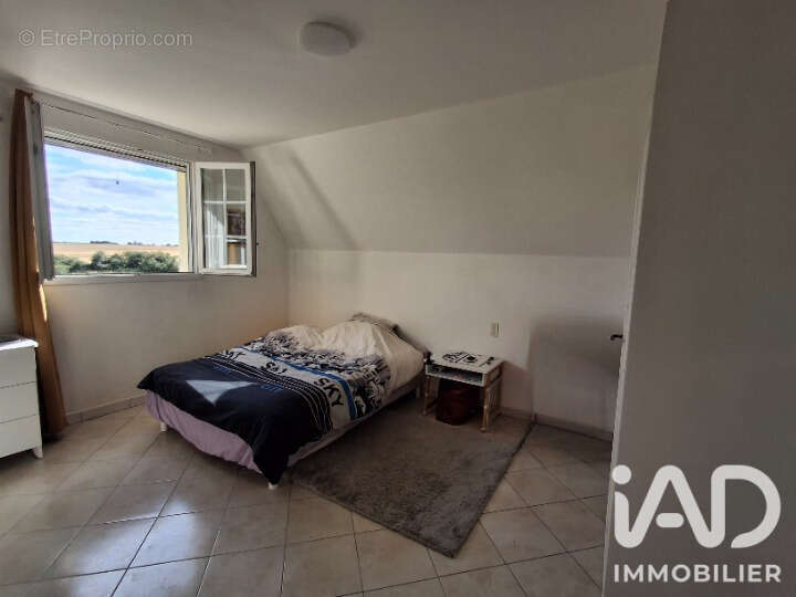 Maison 147 m² à Neuville-Sur-Brenne  - photo 7