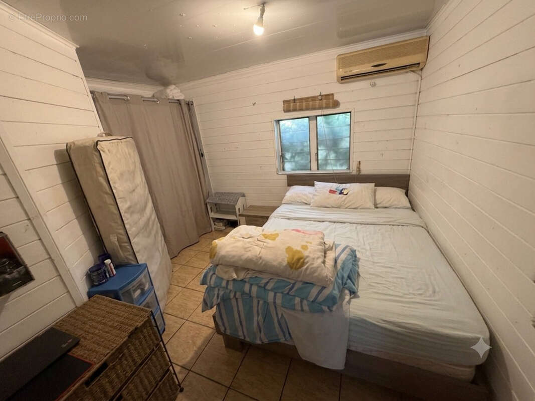 Maison de type T3 en vente à Saint-Denis secteur Bellepierre, à deux pas du CHU ! - photo 6
