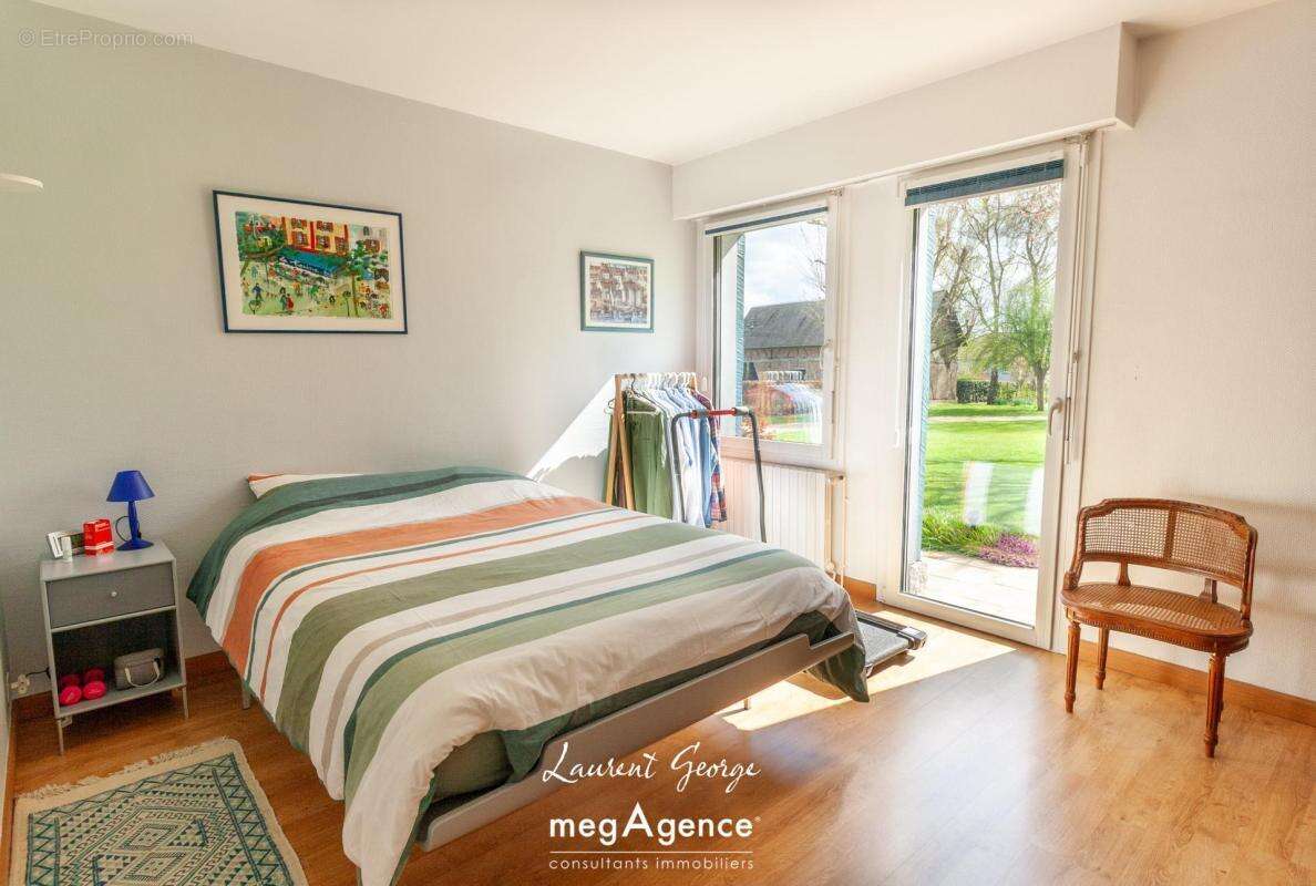 Maison à SAINT-JACQUES-SUR-DARNETAL