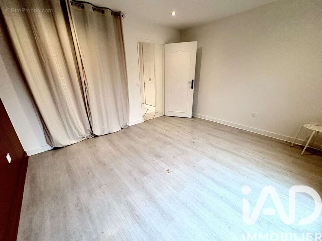 Photo 9 - Appartement à ARGENTEUIL