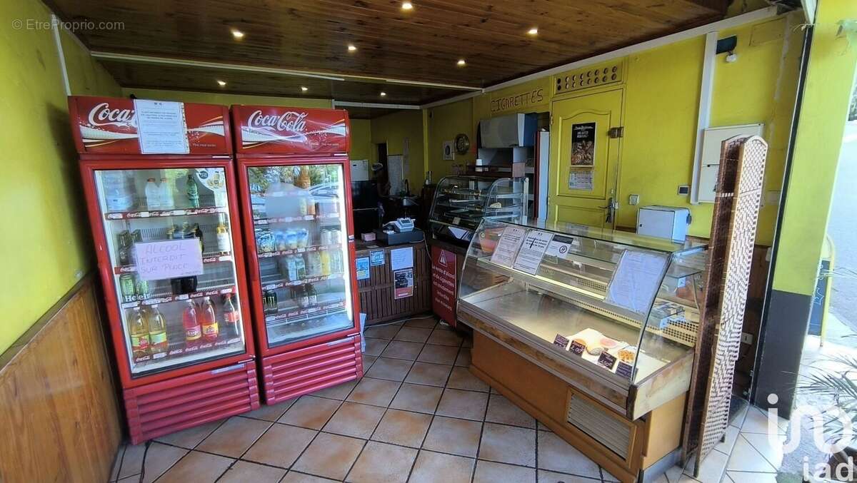 Photo 4 - Commerce à LES AVIRONS