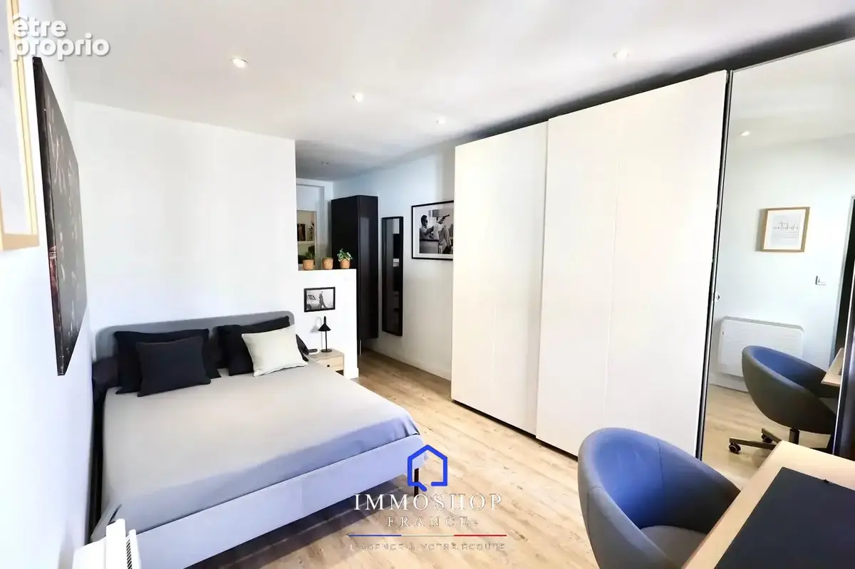 Villa 200m2 T5 - La Salette 13011 Marseille - photo 9