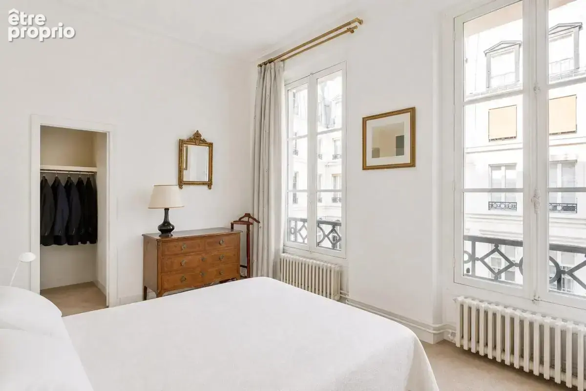 Appartement de 5 pièces de 119 m² situé à Paris - photo 8