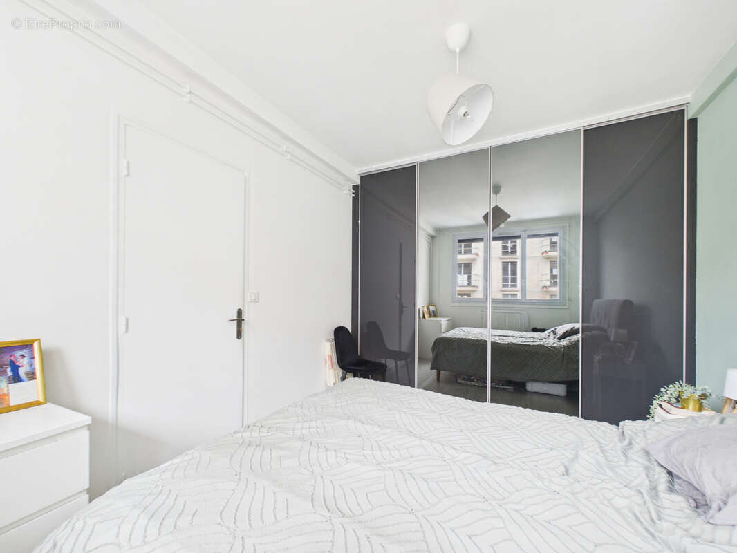 Appartement à SARTROUVILLE