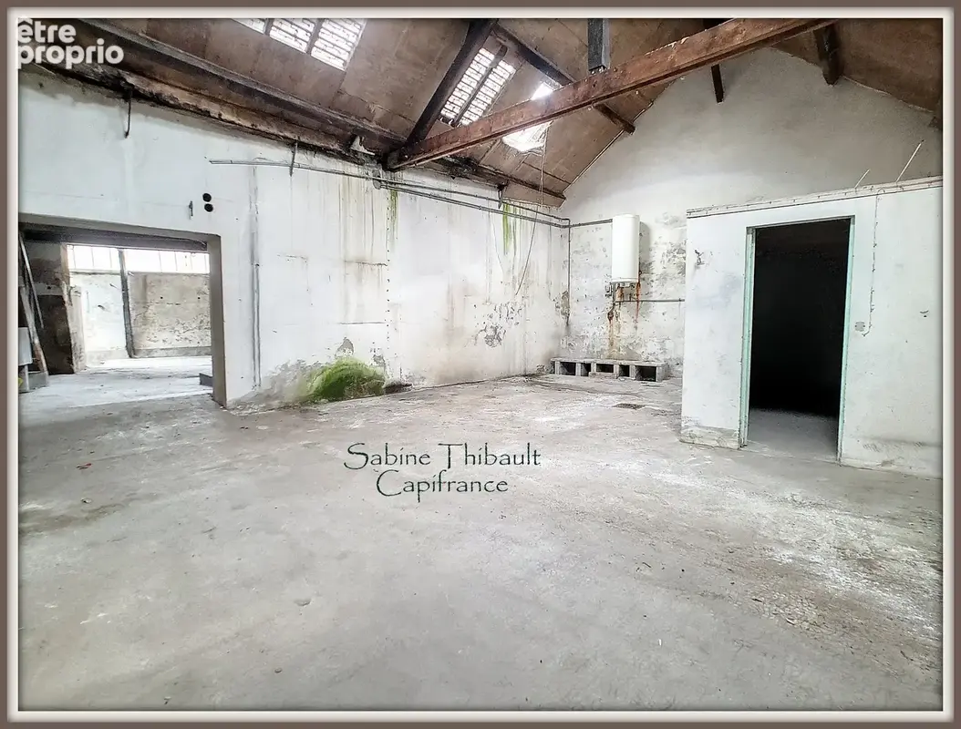 Dpt Sarthe (72), à vendre LE LUDE immeuble de rapport 9 pièces - photo 14