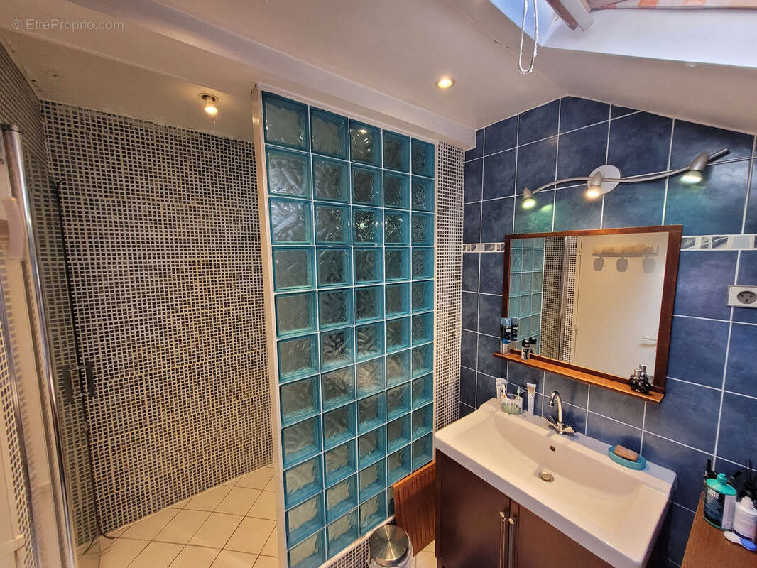 Maison à VILLENEUVE-LA-GARENNE